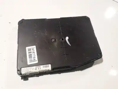Peça sobressalente para automóvel em segunda mão módulo de confort / bsi /bcm por renault scénic ii (jm0/1_) 1.6 bifuel referências oem iam 8200528981