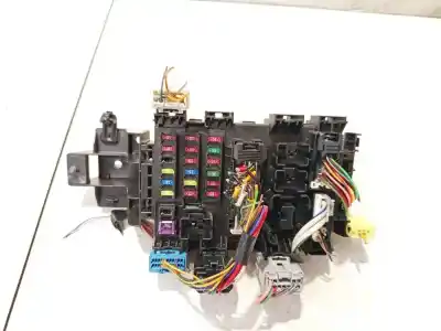 Pezzo di ricambio per auto di seconda mano scatola relè/fusibili per audi 200 c2 sedán (437, 438) 2.1 5e riferimenti oem iam 68k10