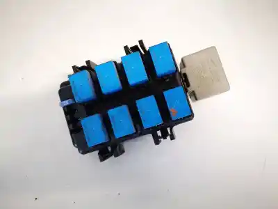 Peça sobressalente para automóvel em segunda mão caixa de fusíveis e relés por subaru outback (bl, bp) 2.5 awd (bp9) referências oem iam 