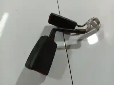 Автозапчастина б/у задній правий гачок для audi a3 (8p1) 2.0 tdi 16v посилання на oem iam 8p0857739b  8p0 857 739 b, 33029887