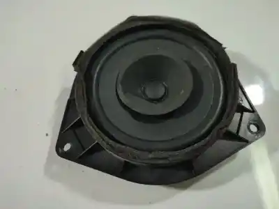 Peça sobressalente para automóvel em segunda mão colunas de som por toyota avensis (_t25_) 2.2 d-cat (adt251_) referências oem iam 