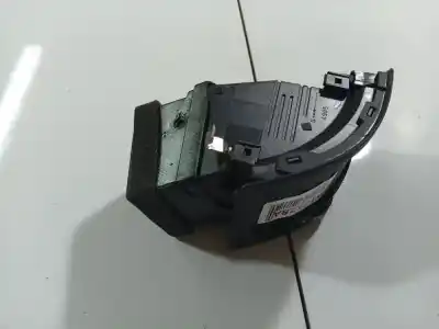Автозапчастина б/у аераційна решіта для skoda octavia ii (1z3) 1.9 tdi посилання на oem iam 1z0819702  1z0 819 702