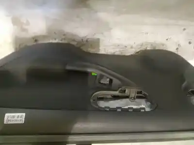 Peça sobressalente para automóvel em segunda mão forra / revestimento da porta dianteira direita por opel combo 1.7 16v cdti referências oem iam 