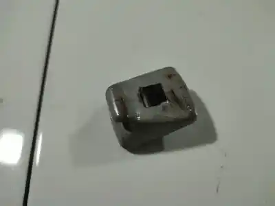 Tweedehands auto-onderdeel diverse onderdelen voor honda fr-v (be) 2.2 i ctdi (be5) oem iam-referenties 