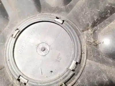 Pezzo di ricambio per auto di seconda mano coprimozzi per opel combo 1.7 16v cdti riferimenti oem iam   