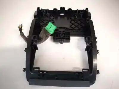 Peça sobressalente para automóvel em segunda mão plásticos por volvo v50 (545) 2.0 d referências oem iam 08650585