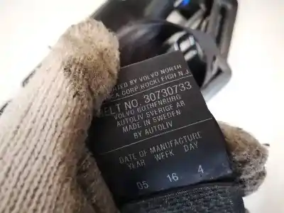 Peça sobressalente para automóvel em segunda mão cinto de segurança dianteiro direito por volvo v50 (545) 2.0 d referências oem iam 30730733  