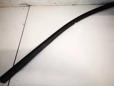 Peça sobressalente para automóvel em segunda mão plásticos por volvo v50 (545) 2.0 d referências oem iam 