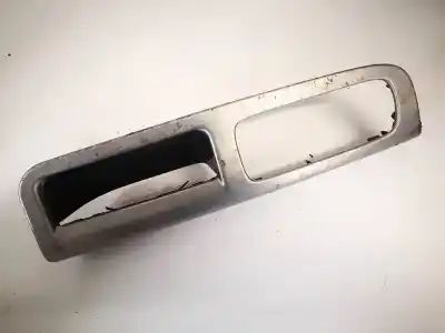 Peça sobressalente para automóvel em segunda mão plásticos por volvo v50 (545) 2.0 d referências oem iam 8663817