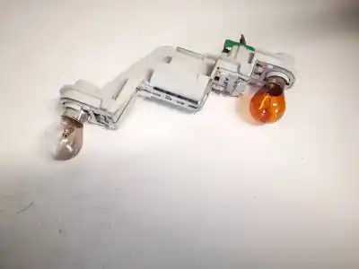 Peça sobressalente para automóvel em segunda mão suporte de lâmpada por volvo v50 (545) 2.0 d referências oem iam 281220