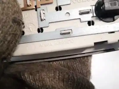 Second-hand car spare part interior light for volvo v50 (545) 2.0 d oem iam references 30859659  30889210