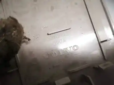 Pezzo di ricambio per auto di seconda mano plastica per volvo v50 (545) 2.0 d riferimenti oem iam 30648743  
