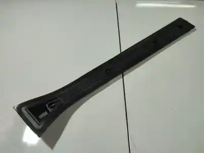 Pezzo di ricambio per auto di seconda mano plastica per bmw 3 (e30) m3 2.3 riferimenti oem iam 331883181  33 1883181