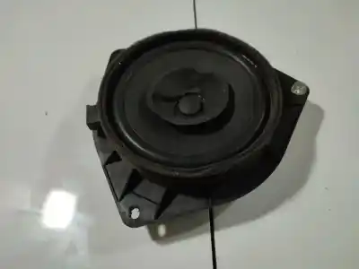 Peça sobressalente para automóvel em segunda mão colunas de som por toyota avensis (_t25_) 2.2 d-cat (adt251_) referências oem iam 