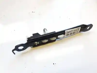Second-hand car spare part right front seat belt buckle for toyota auris, i e15 2006.10 - 2012.10 2.0l 93kw d-4d 2006.10 - 2012.10 oem iam references e563003