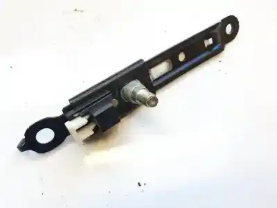 Second-hand car spare part right front seat belt buckle for toyota auris, i e15 2006.10 - 2012.10 2.0l 93kw d-4d 2006.10 - 2012.10 oem iam references e563003   Second-hand car spare part right front seat belt buckle for toyota auris, i e15 2006.10 - 2012.10 2.0l 93kw d-4d 2006.10 - 2012.10 oem iam references e563003
