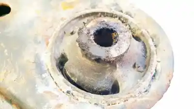 Pezzo di ricambio per auto di seconda mano braccio sospensione inferiore anteriore destro per audi a3 (8l1) 1.9 tdi riferimenti oem iam    Pezzo di ricambio per auto di seconda mano braccio sospensione inferiore anteriore destro per audi a3 (8l1) 1.9 tdi riferimenti oem iam