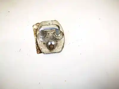 Pezzo di ricambio per auto di seconda mano pezzi vari per toyota corolla (e12) 2.0 d-4d sol berlina riferimenti oem iam   