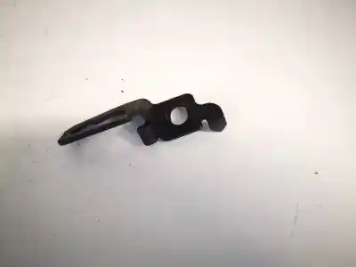 Pezzo di ricambio per auto di seconda mano plastica per volvo v50 (545) 2.0 d riferimenti oem iam 30653499  