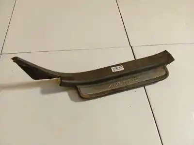 Peça sobressalente para automóvel em segunda mão plásticos por toyota avensis (_t25_) 2.2 d-cat (adt251_) referências oem iam 6791705040