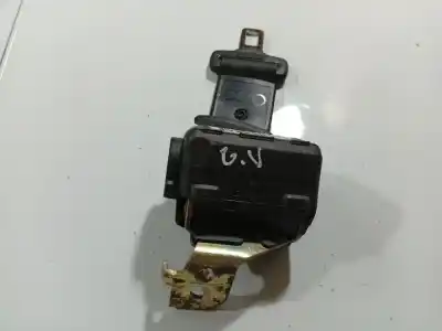 Автозапчасти б/у центральный задний ремень безопасности за audi a6 c4 (4a2) 1.9 tdi ссылки oem iam 4a0857713  4a0 857 713