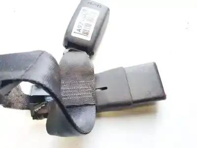 Second-hand car spare part central rear seat belt buckle for toyota auris, i e15 2006.10 - 2012.10 2.0l 93kw d-4d 2006.10 - 2012.10 oem iam references e034601