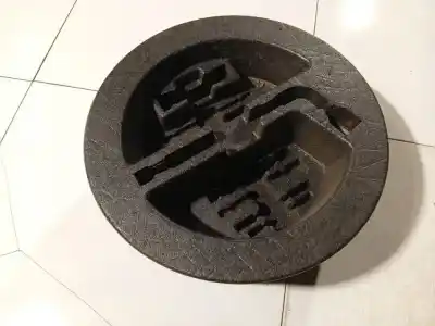 Автозапчасти б/у пластик за toyota avensis (_t25_) 2.0 d-4d (adt250_) ссылки oem iam 6477105050