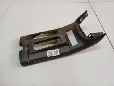 Peça sobressalente para automóvel em segunda mão plásticos por toyota avensis (_t25_) 2.2 d-cat (adt251_) referências oem iam 5893105010