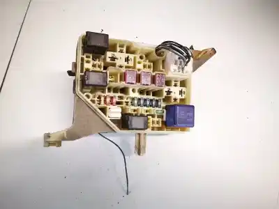 Piesă de schimb auto la mâna a doua panou siguranțe pentru toyota yaris (_p1_) 1.0 (scp10_) referințe oem iam 