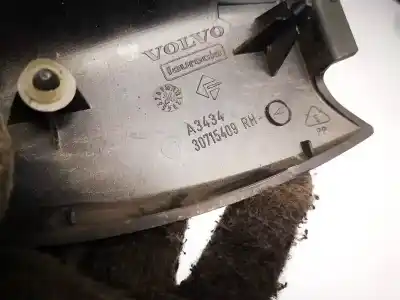 Pezzo di ricambio per auto di seconda mano plastica per volvo v50 (545) 1.6 d riferimenti oem iam 30715409  