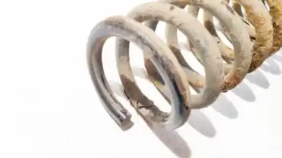 Second-hand car spare part shock absorber spring for kia cee'd fastback (ed) 1.6 crdi 115 oem iam references   