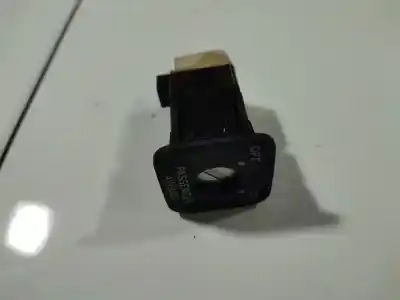 Second-hand car spare part switch for toyota corolla verso (zer_, zze12_, r1_) 2.0 d-4d (cur10_) oem iam references 1363044