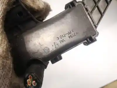 Peça sobressalente para automóvel em segunda mão caixa de fusíveis e relés por lexus is ii (_e2_) 220d (ale20) referências oem iam 7154ya1  