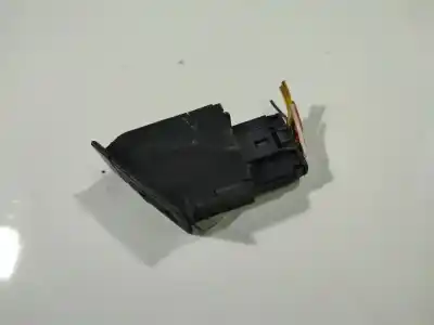 Second-hand car spare part headlights switch for peugeot 406 (8b) 2.0 hdi 110 oem iam references 1925698  1925698