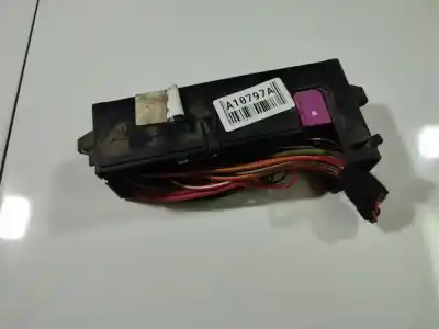 Peça sobressalente para automóvel em segunda mão caixa de fusíveis e relés por volkswagen touran (1t1, 1t2) 1.9 tdi referências oem iam 