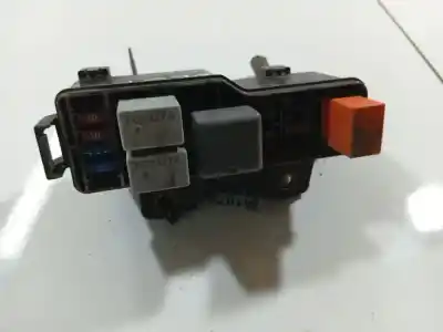 Second-hand car spare part fuse box unit for toyota corolla verso (zer_, zze12_, r1_) 2.0 d-4d (cur10_) oem iam references 