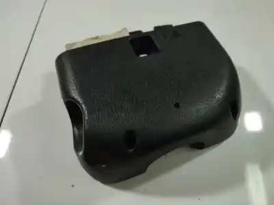 Peça sobressalente para automóvel em segunda mão plásticos por peugeot 406 (8b) 2.0 hdi 110 referências oem iam 9633804377