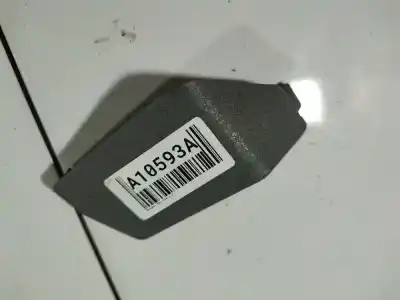 Peça sobressalente para automóvel em segunda mão plásticos por peugeot 406 (8b) 2.0 hdi 110 referências oem iam 9623603677d