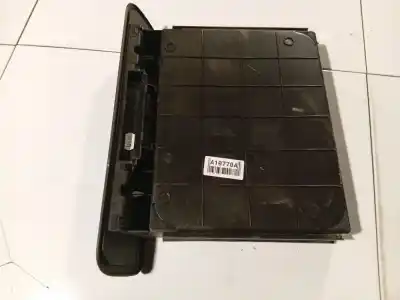 Автозапчастина б/у бардачок для renault scénic ii (jm0/1_) 1.6 bifuel посилання на oem iam 8200223825  8200223825, 8200223828