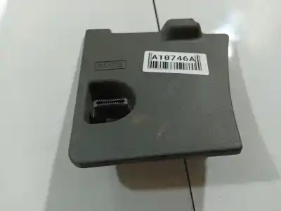 Peça sobressalente para automóvel em segunda mão plásticos por rover 600 i (rh) 620 ti vitesse referências oem iam 83162sn7e100