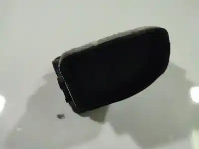 Peça sobressalente para automóvel em segunda mão plásticos por peugeot 406 (8b) 2.0 hdi 110 referências oem iam 72334