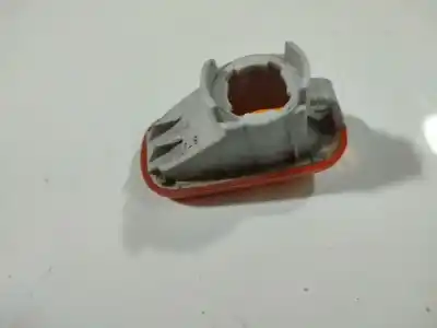 Tweedehands auto-onderdeel linker zijlamp voor honda cr-v (rd8) 2.0 vtec cat oem iam-referenties    Tweedehands auto-onderdeel linker zijlamp voor honda cr-v (rd8) 2.0 vtec cat oem iam-referenties