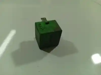 Peça sobressalente para automóvel em segunda mão relé para automóvel por peugeot 406 (8b) 2.0 hdi 110 referências oem iam 