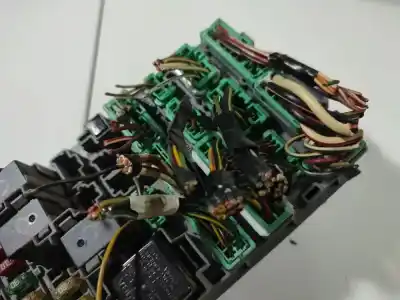 Peça sobressalente para automóvel em segunda mão caixa de fusíveis e relés por honda cr-v (rd8) 2.0 vtec cat referências oem iam 3820as9as100  3820a-s9a-s100, 155500270103 Peça sobressalente para automóvel em segunda mão caixa de fusíveis e relés por honda cr-v (rd8) 2.0 vtec cat referências oem iam 3820as9as100  3820a-s9a-s100, 155500270103