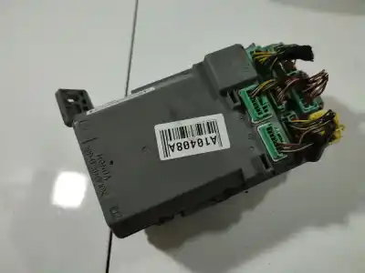 Peça sobressalente para automóvel em segunda mão caixa de fusíveis e relés por honda cr-v (rd8) 2.0 vtec cat referências oem iam 3820as9as100  3820a-s9a-s100, 155500270103 Peça sobressalente para automóvel em segunda mão caixa de fusíveis e relés por honda cr-v (rd8) 2.0 vtec cat referências oem iam 3820as9as100  3820a-s9a-s100, 155500270103