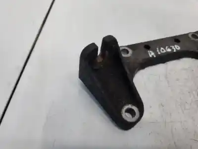 Second-hand car spare part engine support for bmw 3 touring (e46) 320 d oem iam references 67605323231  67605323231