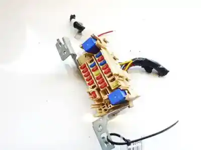 Tweedehands auto-onderdeel relais/zekeringenkastje voor audi 200 c2 sedán (437, 438) 2.1 5e oem iam-referenties 24010bx84baw