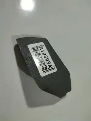 Peça sobressalente para automóvel em segunda mão plásticos por peugeot 406 (8b) 2.0 hdi 110 referências oem iam 9623803776