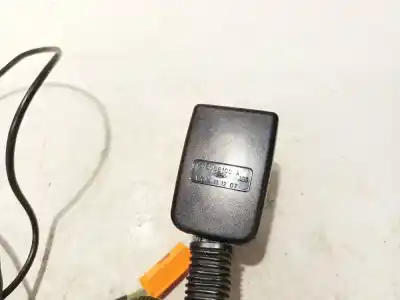 Автозапчасти б/у натяжитель передней левой подушки безопасности за ford c-max (cb3) 1.6 tdci cat ссылки oem iam 615006100a  