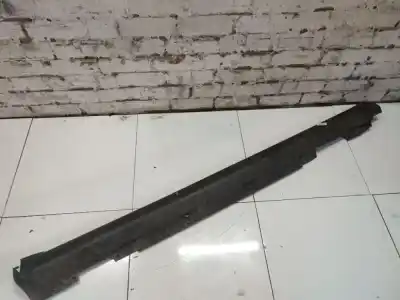 Second-hand car spare part left side skirt (cut) for toyota corolla verso (zer_, zze12_, r1_) 2.0 d-4d (cur10_) oem iam references 